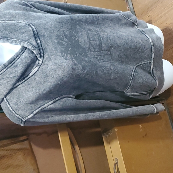 MALIBU SURF SHACK hoodie.    #4239 - Picture 3 of 8